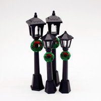 Ensemble de lampadaires de Noël miniatures pour maison de poupée, décorations festives, simulation de couronne, lampadaire, décor de scène OB11, cadeau créatif
