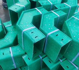 Bandeja Portacables Industrial de FRP - Ligera, Resistente a la Corrosión, de Acero Inoxidable con Recubrimiento en Polvo, Ventilada y Trapezoidal - Product Image 6