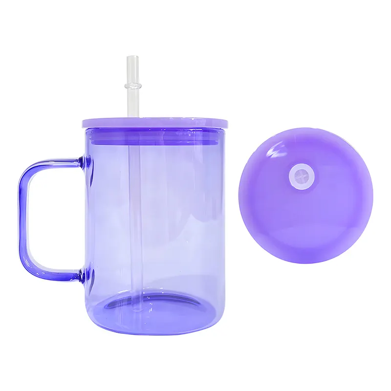 Copo de caneca de café de cerveja de sublimação de vidro em branco com alça e tampas de plástico coloridas de 15 onças e 15 onças de alto teor de borosilicato por atacado