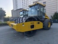 Offres Spéciales : Compacteur routier de marque supérieure 12 tonnes XS123 haute performance pour la construction routière
