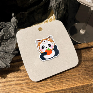 แผ่นปะผ้าลายปักแพนด้าน่ารัก Hongjie แบบรีดติดเองได้สำหรับกระเป๋าและเสื้อผ้า - Product Image 2