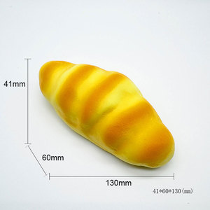 Jouets en PU à rebond lent en forme de pain et de gâteaux artificiels, jouets à presser souples pour la décoration de cuisine et de pâtisserie - Unisexe, à partir de 5 ans - Product Image 5