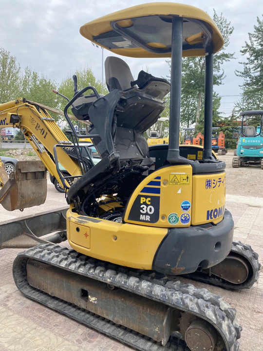 Used 3ton Mini Excavator Komatsu PC30MR with Cab Crawler