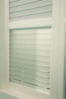 Persienne de haute qualité Upvc fenêtre obturateur ventilé conception fixe personnalisé à bas prix persienne en verre fenêtre réglable salle de bain Villas