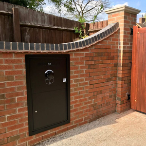 Boîte de dépôt de colis antivol murale en feuille galvanisée durable pour clôture - Product Image 6