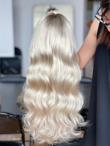 Perruques Lace Front Ondulées à Nœuds Invisibles, Moins de Volume, Cheveux Vierges Bruts Blond Platine 2026 pour Femmes Blanches - Product Image 4