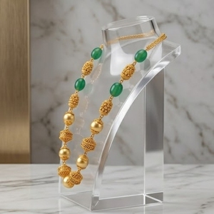 Collar Mala Antiguo de Plata 925 con Cuentas Verdes y Diseño de Bola Dorada, Joyería Étnica Tradicional para Mujer - Product Image 3
