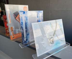 DIY Votre Nom Personnalisé pour Bureau Transparent Acrylique Bloc Plaque Signalétique Double Face Bureau Nom Plaque Titulaire Bureau D'affaires Signe Titulaire - Product Image 1