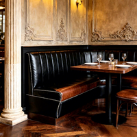Ensemble de mobilier de café en cuir marron, banquette en forme de L avec table à manger carrée en bois pour café et restaurant