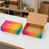 Boîte d'expédition en carton ondulé robuste, personnalisée avec logo imprimé, pour la livraison de vêtements