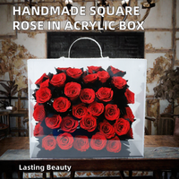 Boîte carrée en acrylique pour fleurs éternelles, rose stabilisée faite à la main, design élégant et romantique pour jardin suspendu, respectueux de l'environnement