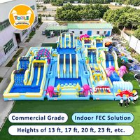 Parc gonflable commercial 500-1500 m², hauteur claire 13-23 pieds, équipement FEC intérieur pour opérateurs de centres de divertissement familial
