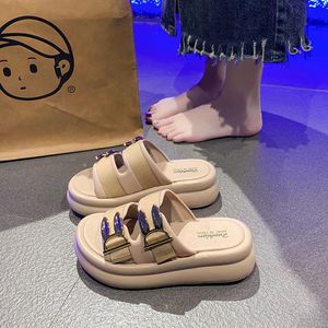 <span class=keywords><strong>Mules</strong></span> compensées épaisses <span class=keywords><strong>pour</strong></span> <span class=keywords><strong>femme</strong></span> 2026, couleur nude, avec double boucle métallique, sandales d'été <span class=keywords><strong>pour</strong></span> la plage - Product Image 6