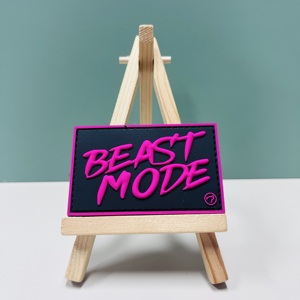 Parches de PVC de animales encantadores para mochilas escolares con logotipo 3D para galas escolares Coser en la espalda para <span class=keywords><strong>ropa</strong></span> de trabajo - Product Image 1