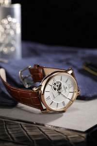 Montre Homme Forsining 2025 – Montre-bracelet Mécanique Squelette Lumineuse de Luxe, Marque Haut de Gamme, en Cuir, Style Classique, Reloj Hombre - Product Image 3