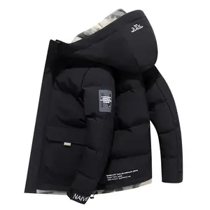 OEM Custom Design ricamo Mens cappotti imbottiti Bubble Puffer Jacket Warm Winter Men Jacket For Men