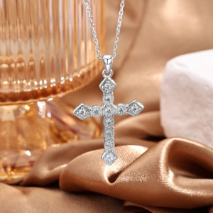 Kalung Liontin Salib Kristen Perak Sterling 925 Klasik dengan Logo yang Dapat Dikustomisasi dan Zirkonia Kubik 5A - Product Image 2