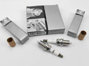 Vente flash - Pièces de moteur automobile haute performance - Bougie d'allumage - Bougie d'allumage en iridium 06H905601A pour <span class=keywords><strong>Audi</strong></span> A4 A5 VW Passat Golf Jetta - Product Image 5