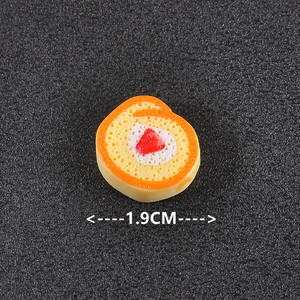 Nouvelle résine artisanat pain série breloques alimentaires accessoires de bricolage pour créer un affichage miniature pour la scène de dessert maison/école - Product Image 6
