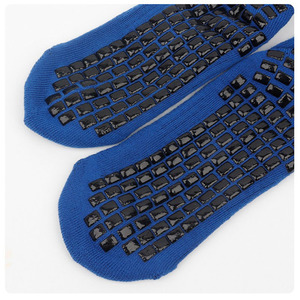 <span class=keywords><strong>Calcetines</strong></span> <span class=keywords><strong>Antideslizantes</strong></span> para Niños de 8 a 11 Años, <span class=keywords><strong>Calcetines</strong></span> Deportivos para Niños y Niñas con Suela Antideslizante de 18 cm de Largo - Product Image 3