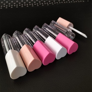 Tubes à gloss à lèvres vides avec logo, tubes à gloss en forme de cœur, tubes à gloss personnalisés - Product Image 1