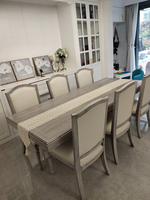 Ensemble table et chaises de salle à manger rectangulaire sculptée de style vintage français du milieu du siècle, en bois massif, finition grise, pour petits et grands appartements