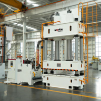Presse hydraulique automatique à quatre colonnes de 500 tonnes pour le formage profond de tôles d'acier, idéale pour le tiroir de tôles de réservoirs d'eau