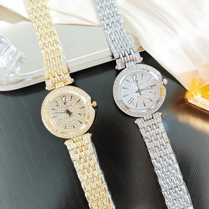 YuSa1255 Großhandel Luxus Damen Quarzuhr Voll-Diamant-Armband Römische Ziffern Casual Damenuhren Schmuckset für Frauen - Product Image 1