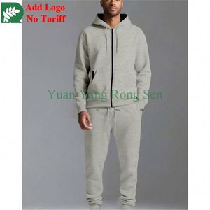 Ensemble de survêtement classique pour femmes avec un sweat à capuche court mignon et un pantalon assorti - Product Image 4