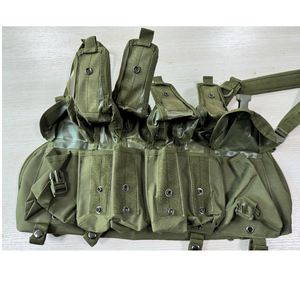 Chaleco Táctico Molle Negro Camuflaje TV04 para Cosplay CS y Uso en Campamentos, Chaleco Táctico Molle con Múltiples Bolsillos y Portaherramientas - Product Image 2