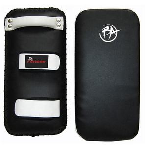 Équipement d'entraînement MMA Fight Sports Kickboxing Muay Thai avec Punch Strike Shield Thai Pads Logo personnalisé inclus - Product Image 2