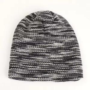 맞춤형 로고 슬라우치 비니 유니섹스 펑크 니트 모자 개인화된 부드러운 신축성 있는 원단 겨울 따뜻한 스컬 캡 비니 - Product Image 6