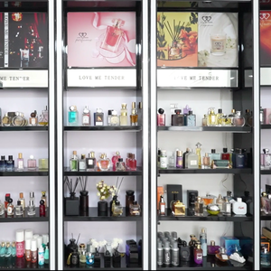 عطر رجالي كلاسيكي خشبي الأكثر مبيعًا، رذاذ عطر طويل الأمد برائحة راقية للاستخدام اليومي، 100 مل متوفر في المخزون - Product Image 5