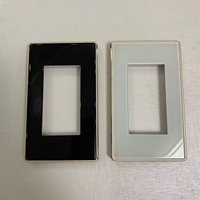 Prise Standard Chine/États-Unis Exclusive pour l'Exportation, Cadre Métallique, Verre Trempé, Blanc/Noir