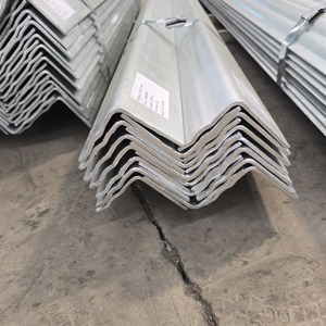 Barra <span class=keywords><strong>de</strong></span> Soporte Estructural para Aberturas en Paredes, Tipo SP, Galvanizada por Inmersión en Caliente, con Nervaduras, Estándar Australiano - Product Image 5