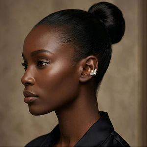 Venta al por mayor 20g Acero inoxidable trenzado hélice oreja cuerpo Piercing cartílago mariposa oreja hueso Stud con circón joyería para bodas - Product Image 5