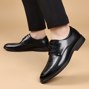Chaussures Oxford en cuir pour hommes, bout rond, à lacets, semelle souple, chaussures de mariage, chaussures habillées formelles et décontractées pour l'automne - Product Image 4