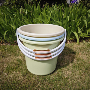 Cubo de plástico para agua con asa, 33.5 cm de diámetro, para uso doméstico, lavandería, lavado de coches, ducha y almacenamiento - Product Image 3