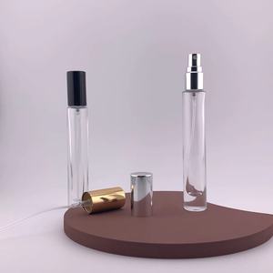 Flacon de <span class=keywords><strong>parfum</strong></span> rond en verre transparent de haute qualité, sur mesure OEM, à fond épais, avec bouchon à vis et <span class=keywords><strong>diffuseur</strong></span>, 10 ml - Product Image 3