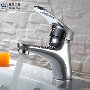 Robinet de lavabo Chenlu à poignée unique en acier inoxydable, moderne, à poser sur le comptoir, monotrou, eau chaude et froide - Product Image 4