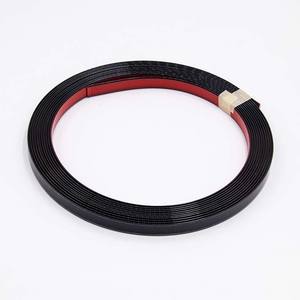 Bande de bordure décorative en <span class=keywords><strong>PVC</strong></span> autocollante, résistante à l'eau, écologique, noire, flexible, Dedong 45 mm - Product Image 1
