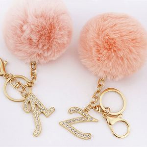 Porte-clés personnalisé avec 26 lettres anglaises en fourrure, nouveau design, boule de fourrure de lapin Rex artificielle, pendentif de sac, porte-clés en peluche avec lettre - Product Image 2