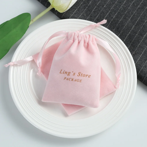 <b>Hot</b> Selling Custom Pink Velvet Jewelry Container 7*9cm Anniversary Velvet Pouch for Conferences and Gift Packaging - Product Image 3