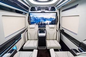 Conversion de MPV de luxe sur mesure, aménagement complet de l'intérieur avec sièges inclinables électriques, massage, ventilation, chauffage, kit d'éclairage ambiant - Product Image 5
