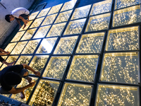 Plancher de danse interactif 3D personnalisé, prix d'usine, plancher de scène miroir, planchers de danse dorés à l'infini, plancher de danse portable DIY