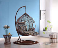 Fauteuil Suspendu d'Extérieur en Rotin, Modèle Œuf, de Bonne Qualité, Moderne et Confortable, avec Repose-Pieds, pour Jardin et Terrasse