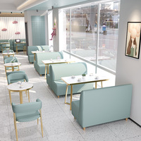 Ensembles de meubles commerciaux modernes pour café-restaurant, tables et chaises en fer, plateau en faux marbre, durables et faciles à nettoyer
