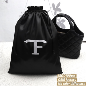 Sac à cordon en satin noir petit format pour bijoux, personnalisable avec logo, idéal pour cosmétiques, montres et parfums – Offre Spéciale - Product Image 2