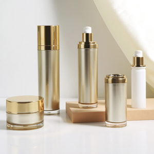 New 100ml 50ml 30ml 15ml 50g 30g <strong>Luxury</strong> Airless <strong>Container</strong> Gold Skincare Essence <strong>Cosmetic</strong> Jar Acrylic Lotion Bottle Set - Product Image 3