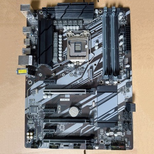 Carte mère de jeu Z390UD 4xDDR4 128 Go LGA1151 compatible avec les processeurs de 9e génération Z390 - Product Image 1